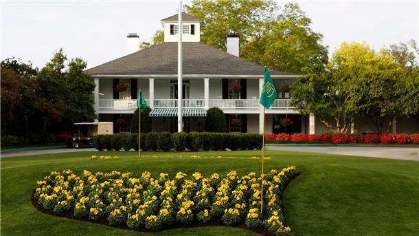 Langers Masters-Abschied in der Kathedrale des Golfsports Das Clubhaus und die Blumenpracht des Augusta National Golf Clubs beeindrucken Bernhard Langer immer wieder.