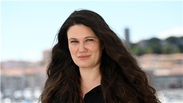 „In die Sonne schauen“ für US-Filmpreis nominiert Das deutsche Drama „In die Sonne schauen“ holt in den USA zwei Filmpreis-Nominierungen. (Archivbild)