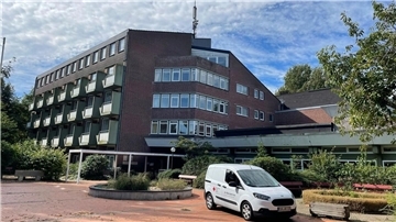 Das ehemalige Seniorenheim am Süderwall in Otterndorf von außen fotografiert.