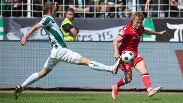 Hannover verpasst Sprung an die Spitze: 0:0 in Münster Das Duell zwischen Aufsteiger Münster und Hannover war lange Zeit umkämpft.
