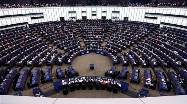 Wie die EU-Wahl funktioniert - und wie es danach weitergeht Das Europäische Parlament ist einer der zentralen Gesetzgeber in Europa.