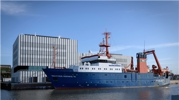 Das Forschungsschiff „Walther Herwig III“ hat am Freitag vor dem Thünen-Institut im Fischereihafen festgemacht.
