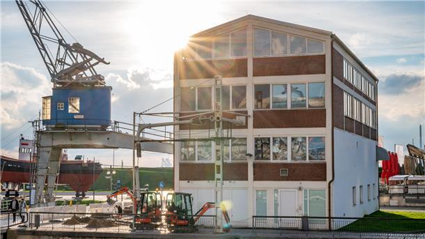 Kritiker entsetzt: Das „Koggenbräu“ in Bremerhaven wird abgerissen Das "Koggenbräu"-Gebäude soll von der Union-Brauerei übernommen - und abgerissen werden.