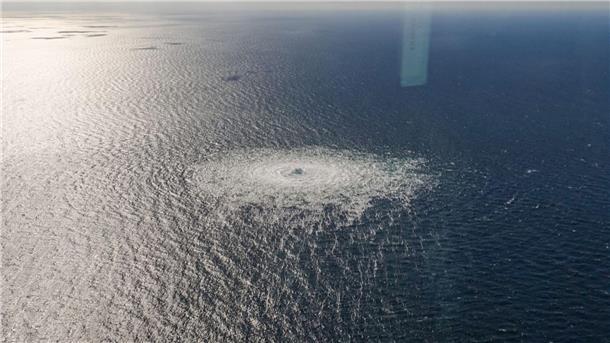 Bundestag debattiert über Nord-Stream-Explosionen Das Gasleck in der Ostsee bei Bornholm Ende September.
