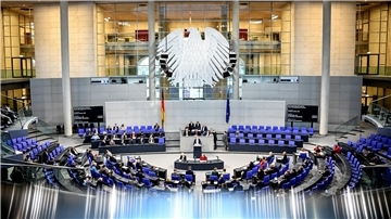 Das Gesetz wurde im Bundestag mit den Stimmen der Ampel-Fraktionen SPD, Grüne und FDP verabschiedet.