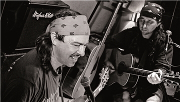 Bandfoto des Gitarren-Duos Onkel Tom und Huck