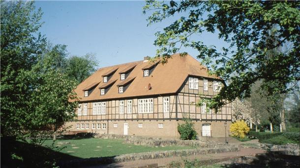 Das Harsefelder Amtshaus liegt in der Nähe der Klosterausgrabung.