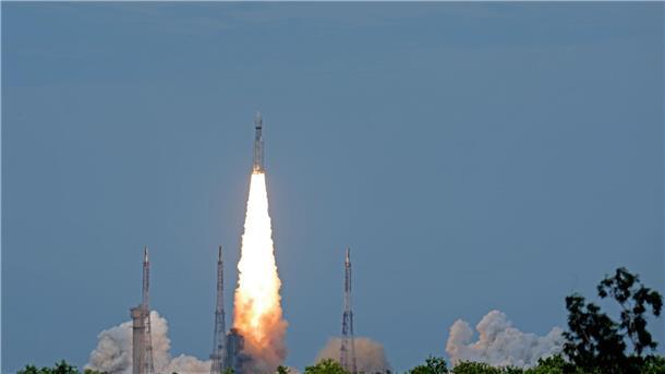 Indiens zweiter Versuch einer Mondlandung: Rakete gestartet Das indische Raumschiff Chandrayaan-3 startet vom Satish Dhawan Space Centre.