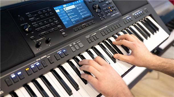 Trend-Instrument: Das Keyboard ist zurück Das kleine Tasteninstrument ist im Vergleich zum Klavier günstig und kann gut transportiert werden.