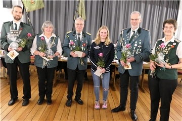 Das Königshaus mit Christian Pieper, Marion Meyer, Reinhard Krause, Eske Trüper, Josef Book und Karin Wester