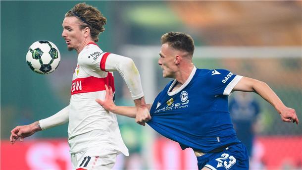 Wenn der Fußballplatz vier Meter zu kurz ist Das letzte Finale des DFB-Pokals gewann der VfB Stuttgart mit Nick Woltemade (links) gegen Arminia Bielefeld.