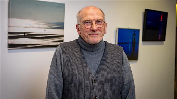 „Knipser“ mit der Liebe zum Detail: Wolfgang Tuttlies-Kolberg zeigt seine Fotos Das Maritime fasziniert den Fotografen Wolfgang Tuttlies-Kolberg: Egal, ob er die Natur oder die Technik auf seinen Aufnahmen zeigt, die Liebe zum Wasser ist immer da.