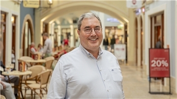 Das „Mein Outlet“ ist bis November jeden Sonntag geöffnet. Centermanager Ralf Steinebrunner sagt: Der Einkaufsbummel muss ein Erlebnis sein.