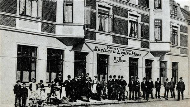Ein Bild des Metropol-Kinos aus dem Jahr 1908. Es war damals im ehemaligen „Nordenhamer Logir-Haus A. Hupe“ an der Hansingstraße untergebracht.