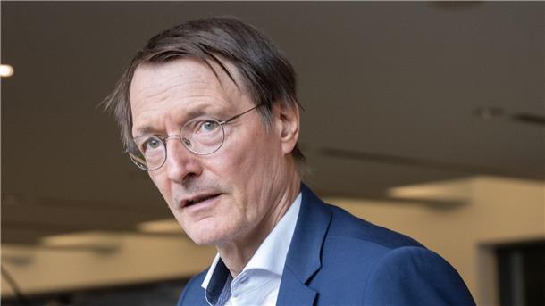 Qualität und Kilometer: Was bringt der Klinik-Atlas? Das Ministerium von Gesundheitsminister Lauterbach verspricht sich von dem geplanten Krankenhaus-Register auch Motivation für die Kliniken zu Qualitätsverbesserungen.