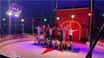 Zirkusgruppe
