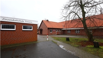 Das neue Führungstrio soll die Zinzendorfschule weiterentwickeln und die Unterrichtsqualität verbessern.