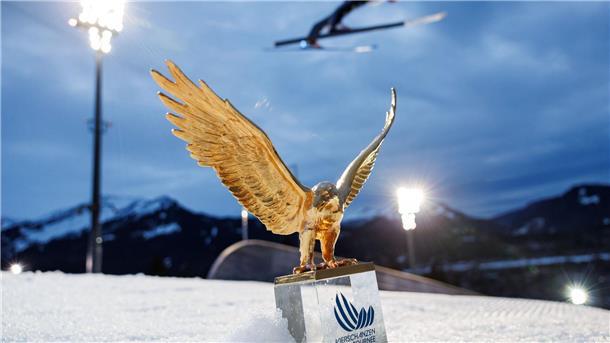 Chancen, Prämien, TV: Das Wichtigste zur Vierschanzentournee Das Objekt der Begierde: Der goldene Adler für den Tournee-Champion.