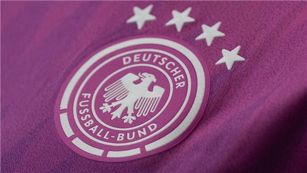 DFB-Team 2024 nicht mehr in pinkfarbenen Trikots Das pinke DFB-Trikot ist bei den Fans sehr beliebt.