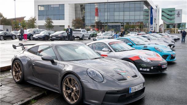 Das Porsche-Event im Fischereihafen. Foto: Masorat - f