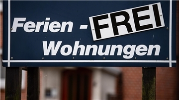 Das Problem mit illegalen Ferienwohnungen an der Küste betrifft auch die Seestadt.  