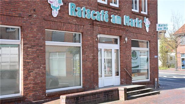 Das Foto zeigt das ehemalige Ratscafé am Markt.
