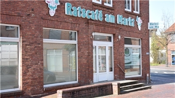 Das Foto zeigt das ehemalige Ratscafé am Markt.