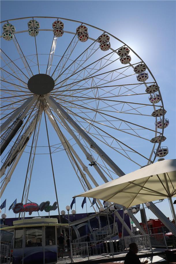 Das Riesenrad ist eine beliebte Attraktion bei der Tarmstedter Ausstellung. Vor ...