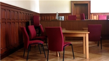 Ein Gerichtssaal im Amtsgericht Cuxhaven