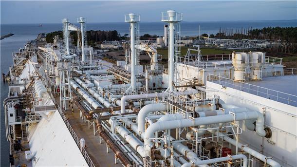 Das schwimmende LNG-Terminal „Neptune“ im vorpommerschen Lubmin.