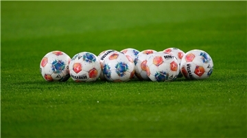 FC Bayern im Stau: Anpfiff in Gladbach verschoben Das Spiel in Mönchengladbach wird später beginnen als geplant. (Archivfoto)
