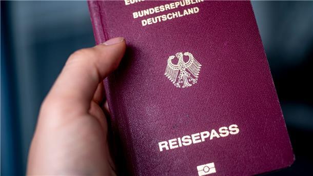Scholz für Reform des Staatsbürgerschaftsrechts Das Staatsbürgerschaftsrecht soll in Deutschland reformiert werden.