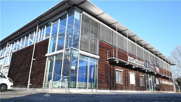 „Wie Dreck behandelt“: Erste Kritik von männlichem Ex-Turner Das Stuttgarter Kunstturnforum steht seit gut einem Monat im Zentrum heftiger Missbrauchsvorwürfe.