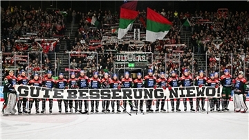 Das Team der Augsburger Panther wünscht seinem Kollegen Marco Niewollik gute Besserung