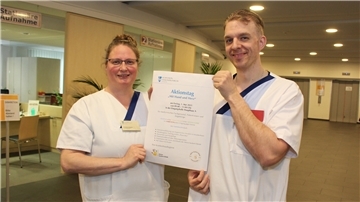 Das Team der Krankenhaushygiene informiert am Aktionstag „Mit Hand und Herz“ am 5. Mai über Händehygiene.