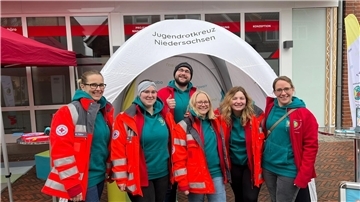 Das Team vom Jugendrotkreuz Zeven freut sich auf die große Neueröffnung am 21. April.