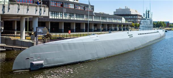 Der perfekte Tag in Bremerhaven für Fans von alten Schiffen Das U-Boot „Wilhelm Bauer“ ist weltweit das einzige erhaltene U-Boot des Typs XXI.