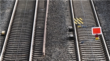Das wichtigste Bauprojekt der Bahn wird dieses Jahr die Generalsanierung der Riedbahn zwischen Frankfurt und Mannheim. Die Strecke wird dazu für fünf Monate voll gesperrt.