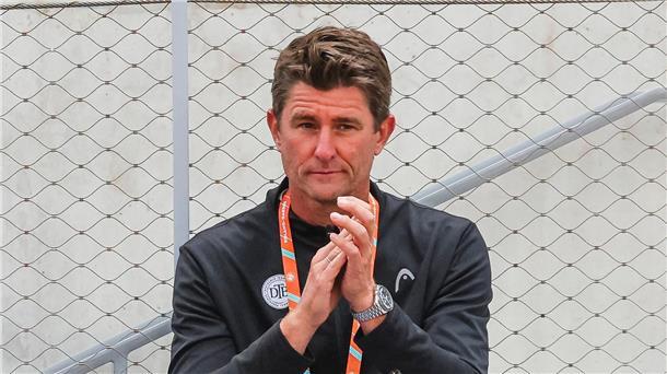 Tennis-Herren streben Davis-Cup-Titel an - Mit Zverev? Davis-Cup-Teamchef Michael Kohlmann hat sich mit den deutschen Tennis-Herren für die Endrunde in Malaga qualifiziert.