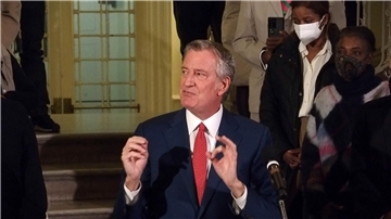 Britische „Times“ muss Fake-Interview mit de Blasio löschen De Blasio stellte auf X klar, er unterstütze Mamdani und dessen Vision. (Archivbild)