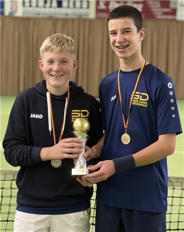 Dean Schau und Constantin Schuhr von den B-Junioren des TK Nordenham