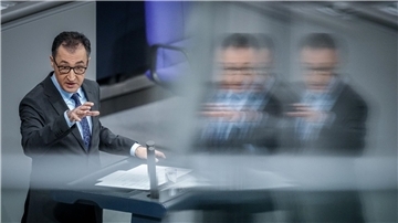 Debatte über den agrarpolitischen Bericht der Bundesregierung: Cem Özdemir während seiner Rede.