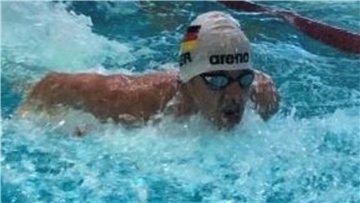 Kilian Rosenbohm aus Nordenham bei den Landesschwimm-Bezirksmeisterschaften