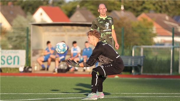 Darwin Witt ist Torwart beim TSV Abbehausen