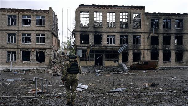 Krieg gegen die Ukraine: So ist die Lage Der Abzug aus der monatelang umkämpften Stadt Awdijiwka ist für die ukrainische Armee ein weiterer Rückschlag in ihrem Abwehrkampf gegen Russland.