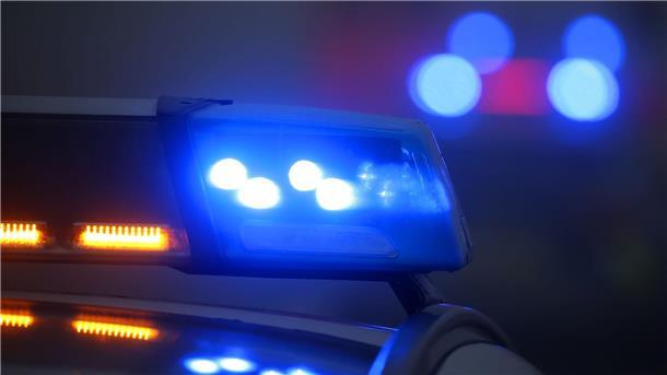 Pedelec-Fahrer stirbt nach Zusammenstoß mit Auto Der ältere Pedelec-Fahrer ist noch am Unfallort gestorben. (Symbolbild)