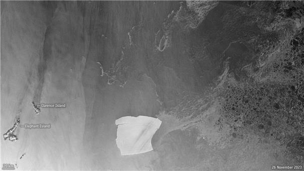 Der als A23a bekannte Eisberg bewegt sich vergleichsweise schnell von den antarktischen Gewässern weg, wie Satellitenaufnahmen zeigen.