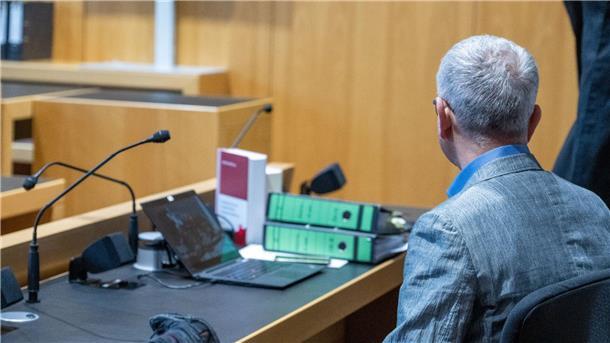 Anästhesist bekommt nach Hepatitis-Skandal Bewährungsstrafe Der angeklagte Anästhesist im Landgericht Augsburg.