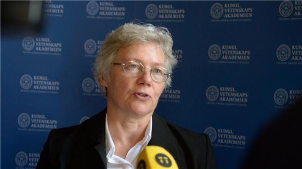 Der Anruf aus Stockholm überraschte die Atomphysikerin Anne L’Huillier im Unterricht.
