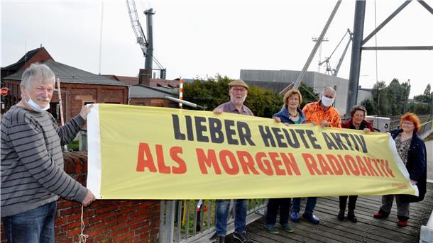 Der Arbeitskreis Wesermarsch bezweifelt, dass bei dem erwarteten Atomtransport alle erforderlichen Sicherheitsstandards eingehalten werden. 
